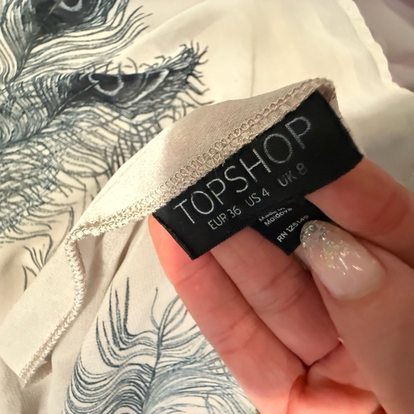 Vintage Y2K Topshop Cream/Black Flutter One Shoulder Feather Blouse Size 4/Small - Picture 4 of 10